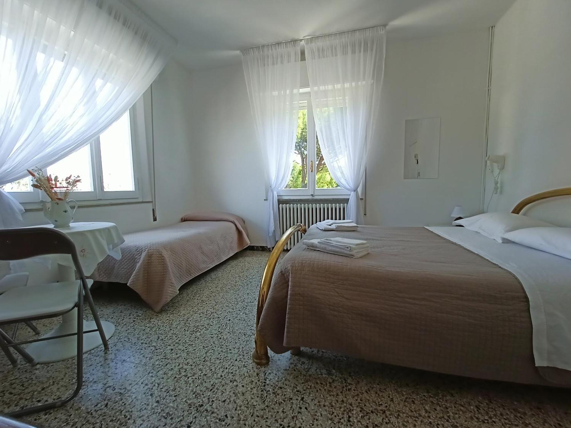 Bed & Breakfast Beeliving Room&breakfast (adults Only) *